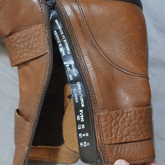 Clarks Fernwood Lake Motorcycle  Boot Brown Leather Ankle Boots Size 8M - Picture 9 of 11